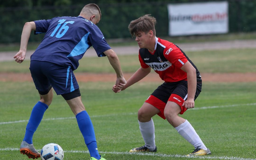 Juniorzy na inaugurację z Krobianką