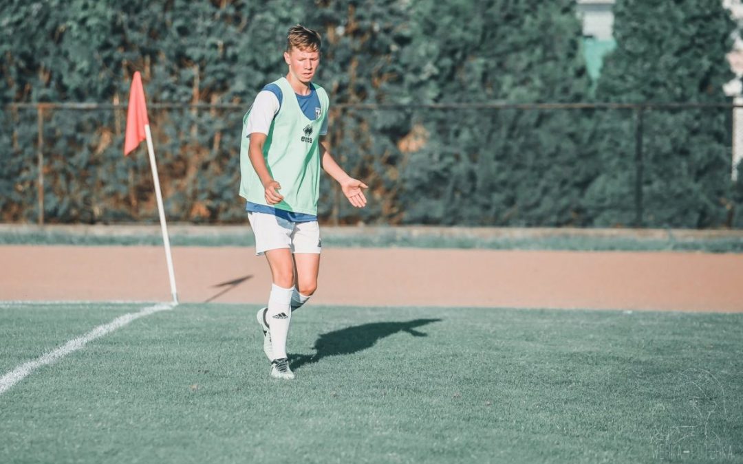 Pewna wygrana juniorów starszych