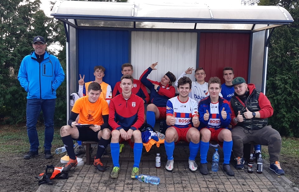 Juniorzy starsi w kompletem zwycięstw!