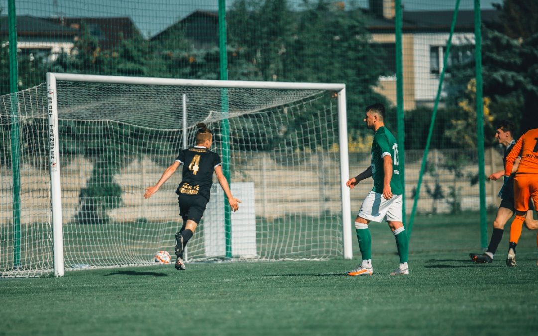 Dwie porażki juniorów starszych