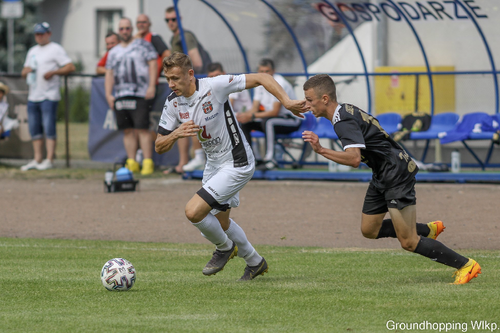 Juniorzy starsi rozpoczną sezon