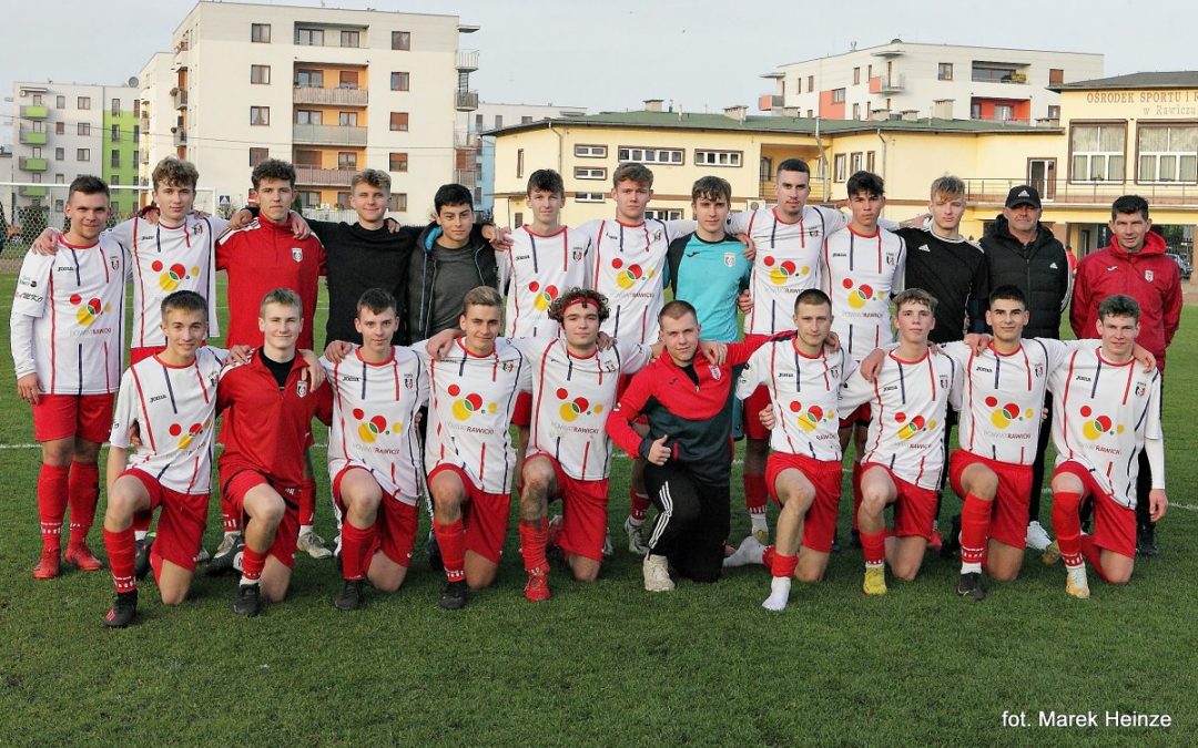 W czołówce. Podsumowanie rundy juniorów starszych