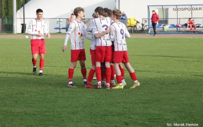 Zwycięstwo juniorów starszych